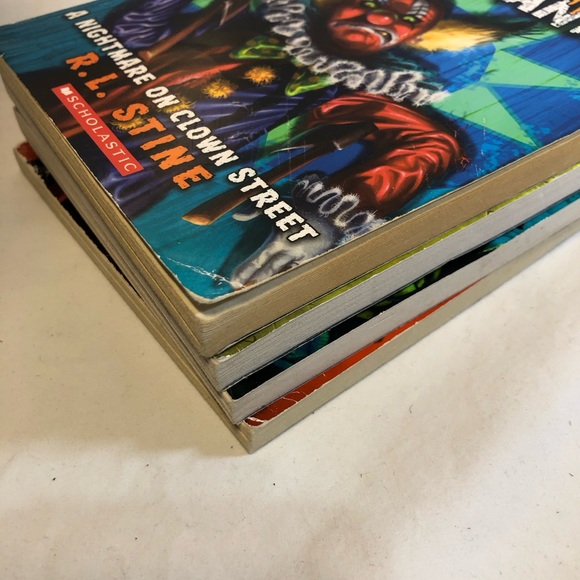 Goosebumps Most Wanted Books, set of 4 # 1,2,6,7 - Picture 11 of 12